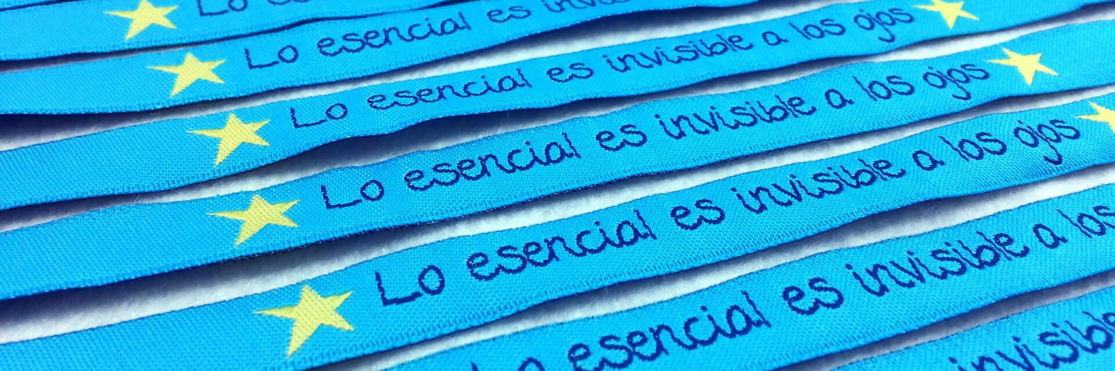 pulseras-de-tela-con-frases-El-Principito-LO-ESENCIAL-ES-INVISIBLE-A-LOS-OJOS