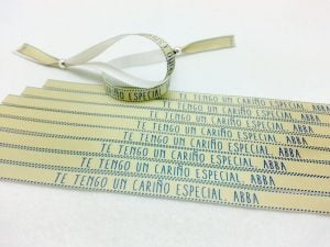 pulseras-de-tela-con-frases-TE-TENGO-UN-CARIÑO-ESPECIAL-ABBA