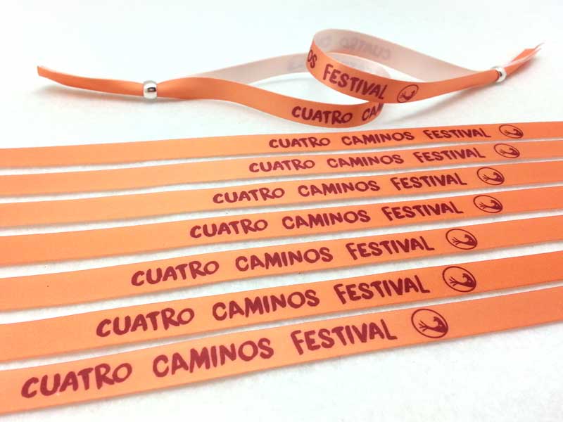 pulseras-naranjas-pulseras-de-tela-personalizadas-pulseras-sublimación-Cuatro-Caminos-Festival